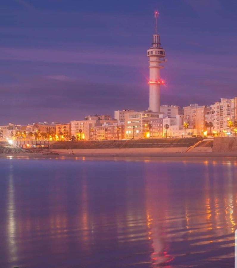 El Rincon De La Caleta Apartment Cadiz Luaran gambar